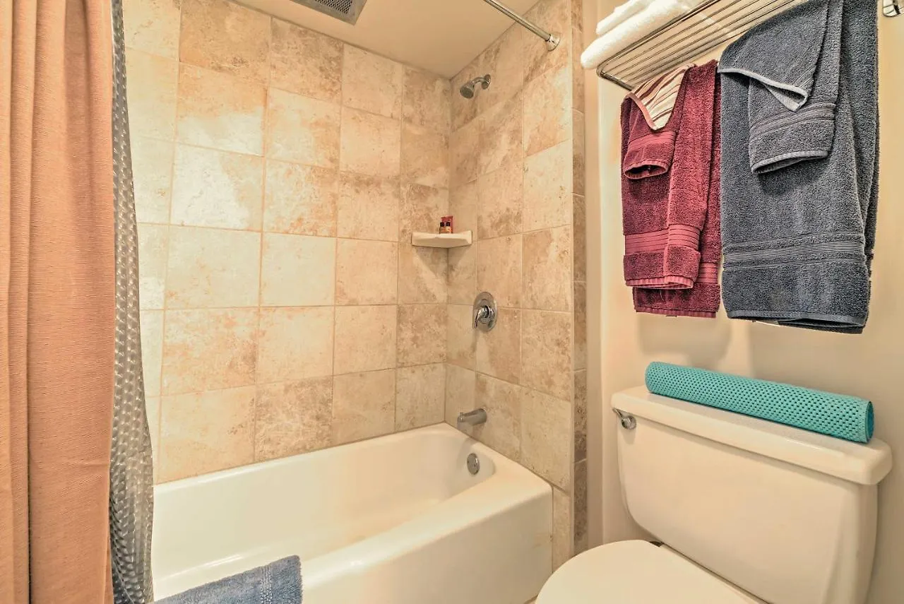 Kailua-Kona Condo With 2 Private Lanais! Daire